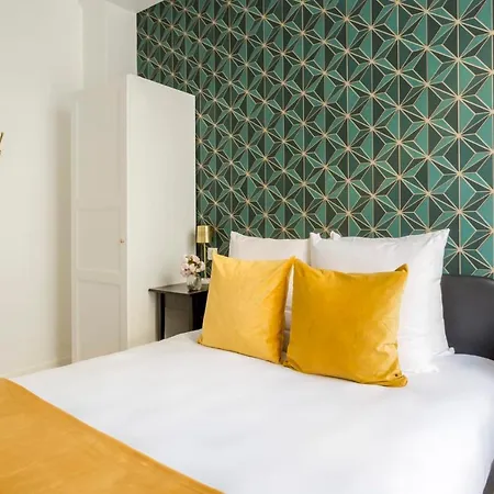 Cosy 3 Bedrooms - 1 Bathroom - Les Halles Apartment *